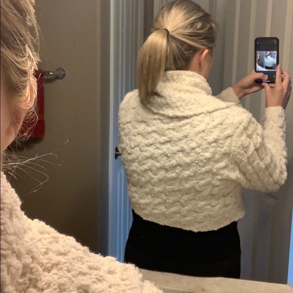 ‼️‼️WINTER BUNDLE‼️‼️ UPDATED!!! - Picture 7 of 10